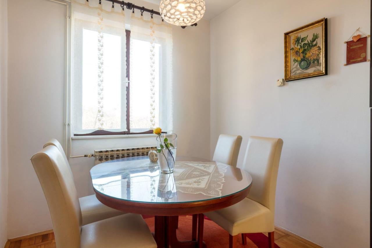 Vacation Home Duilo Donji Zemunik Buitenkant foto