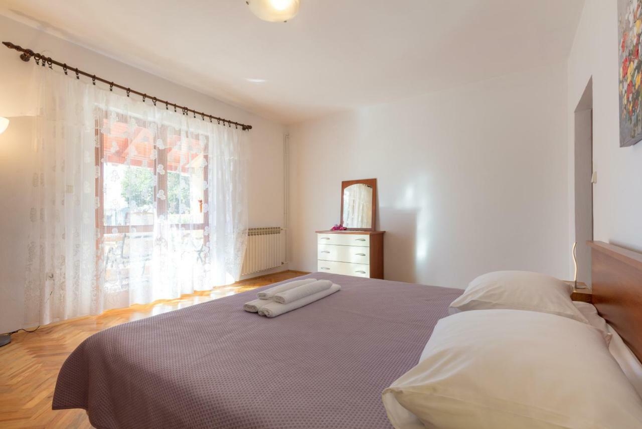 Vacation Home Duilo Donji Zemunik Buitenkant foto